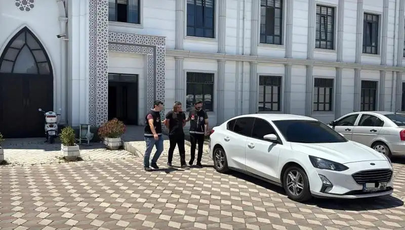 Kocaeli'de Şok Cinayet! Katil Zanlısı Hızla Yakalandı