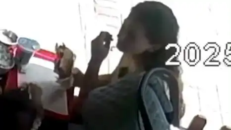 Saçını Tostuna Koyan Kadın, Gerekçesiyle Şoke Etti: Sosyal Medyada Günlerdir Konuşuluyor