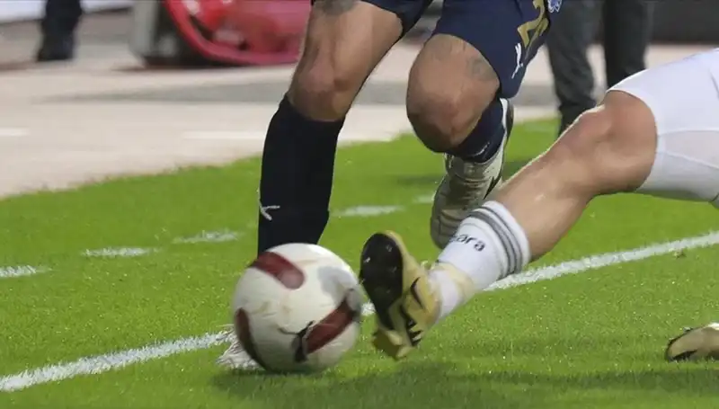 Süper Lig'de Bu Hafta Oynanacak Kritik Maçlar ve Detayları