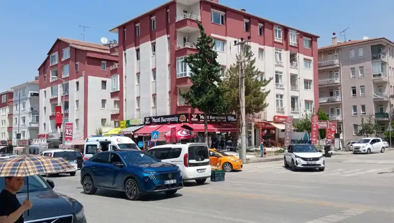 Taksi ile Otomobil Çarpıştı: Şoke Eden Kaza Detayları Ortaya Çıktı