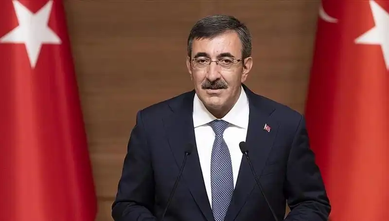 Avrupa'daki Anti-Semitizmin Özeti: Yılmaz'dan Çarpıcı Açıklamalar