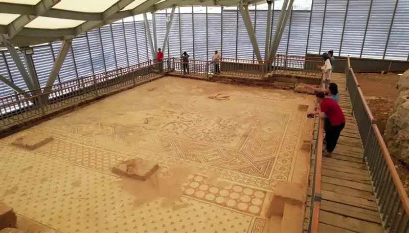 Tarihi 'Cennet Bahçesi' Mozaiği Restore Edildi, Ziyarete Açıldı