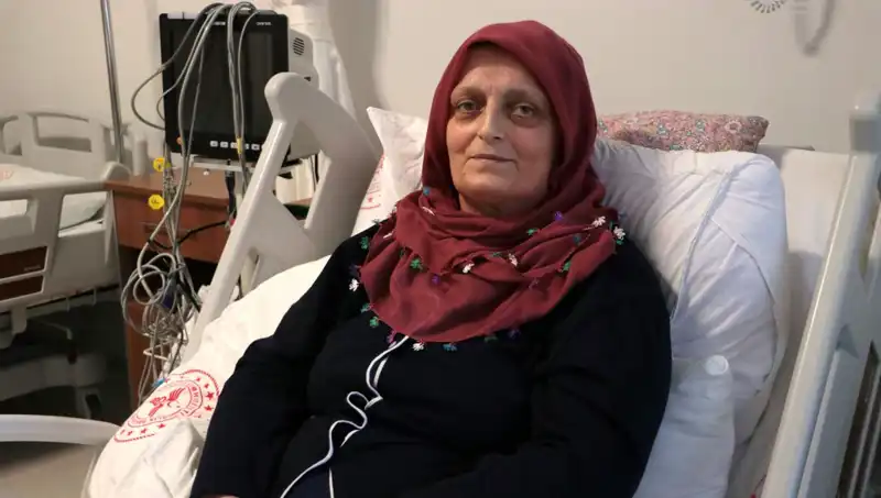 Meme Kanserine Meydan Okuyan Kadın, Aort Kapağı Ameliyatıyla Hayata Dönüş Yaptı