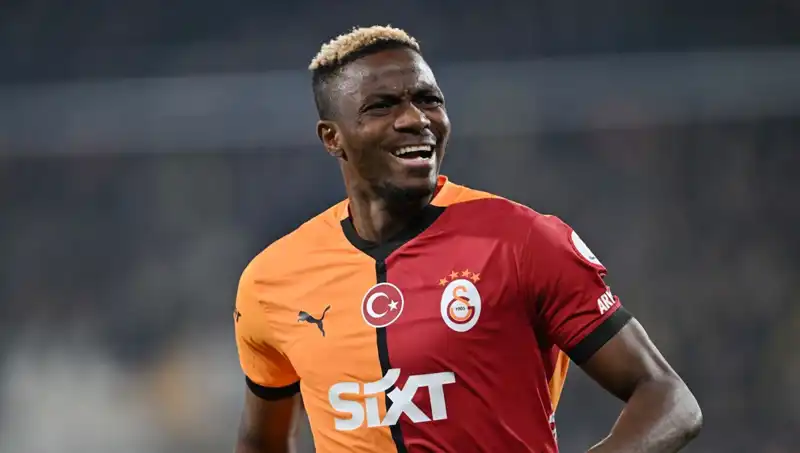 Osimhen, Napoli ve Galatasaray'dan Yeni Bir Sayfa Açarak Futbola Dönüyor