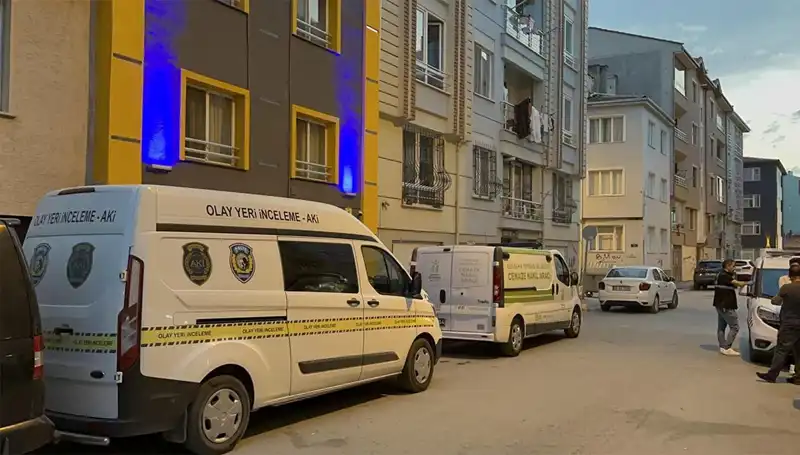 Apartman Merdiveninde Şüpheli Ölüm: Gizemi Çözülmeyi Bekliyor