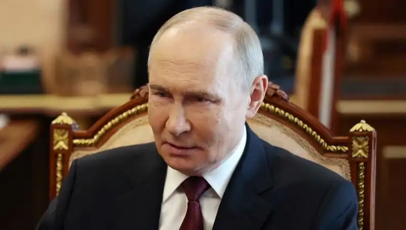Putin, İran ile Stratejik Ortaklık Anlaşmasını Onayladı! Uluslararası Dengeleri Nasıl Etkileyecek?