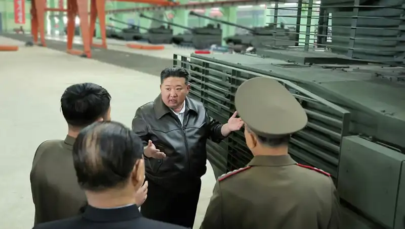 Kuzey Kore Lideri Kim Jong-un'dan Modern Savaş Çağrısı: Üretimde Rekabeti Artırın!