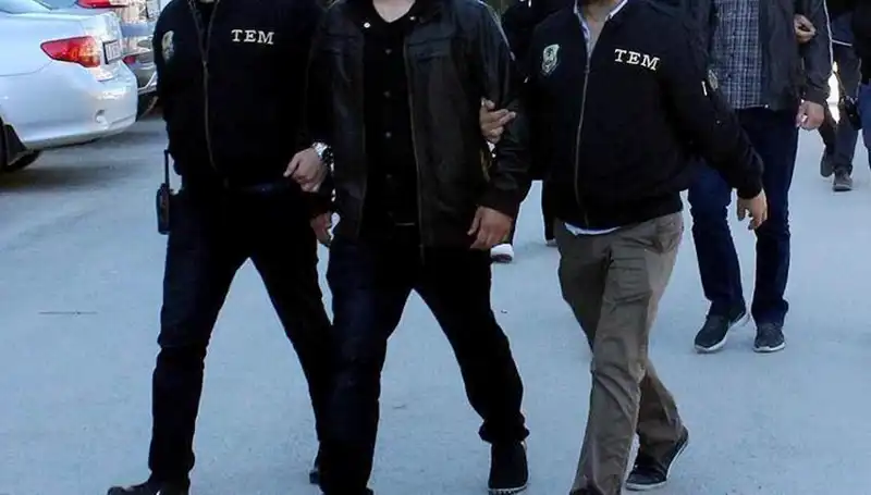 İstanbul'da Terör Operasyonunda 14 Kişi Gözaltına Alındı: Detaylar Belli Oldu
