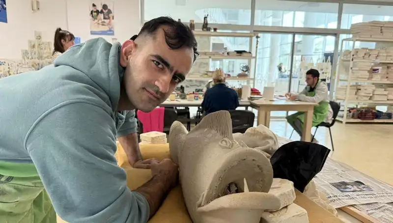 İşitme Engelli Rıfat Can'ın Başarısı, Engelleri Aşma Mücadelesinin Simgesi Oluyor