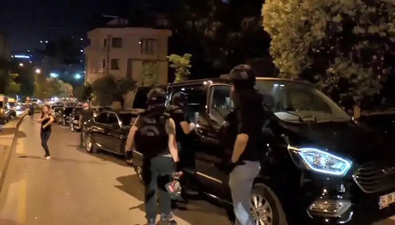 Şehit Polisi Vuran Silahın Gizemi: AR-GE Kılıfı ile Üretilmiş