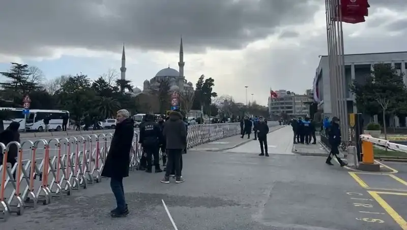 İstanbul'da 22 Mart Cumartesi Hangi Yollar Kapalı? Alternatif Güzergahlar Neler?