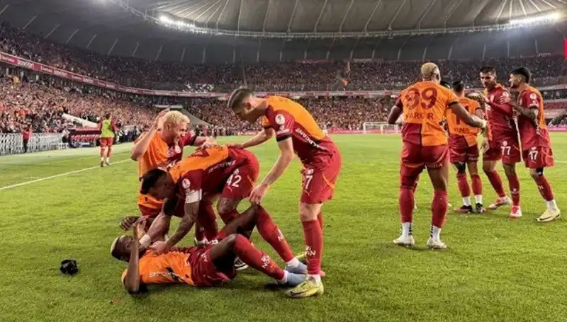 Kıran Kırana Pazarlık: Spor Dünyasında 2025 Yaz Dönemi Transfer Hareketliliği