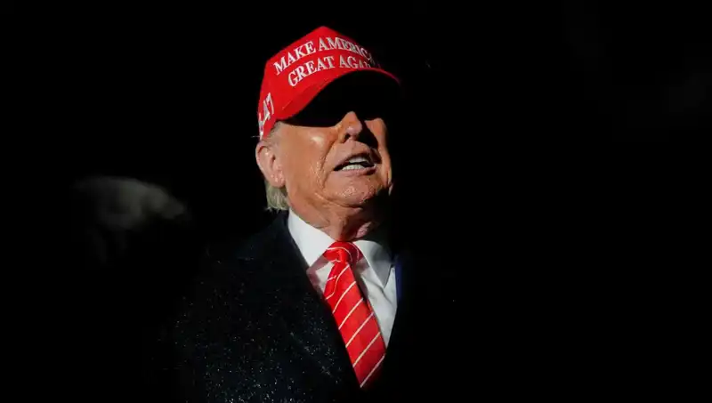 Yüksek Mahkeme'den Trump'a Sarsıcı Yetki: Göçmenlerin Statüsünü İptal Etme Hakkı