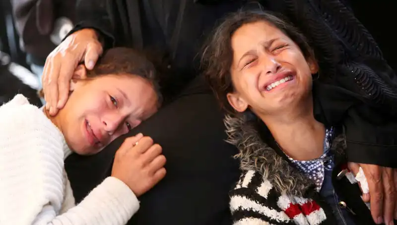 Gazze'de Yaşanan Acı: Bayram Yerine Yas Düşen Aileler